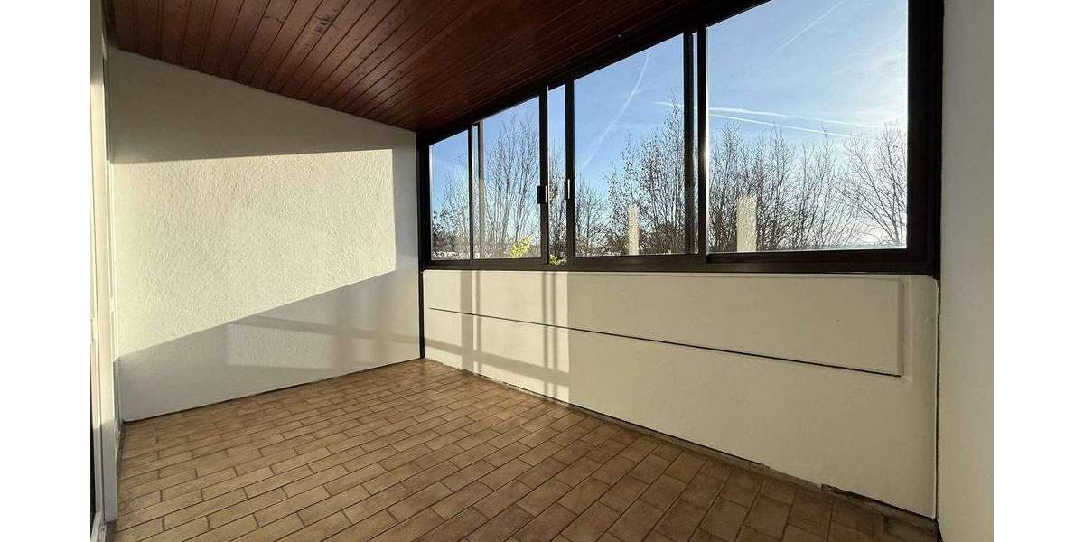 Etagenwohnung Ludwigsburg Neckarweihingen - 4 Zimmer, 101 m&sup2;, 349.000&euro; | Angebot:24655557