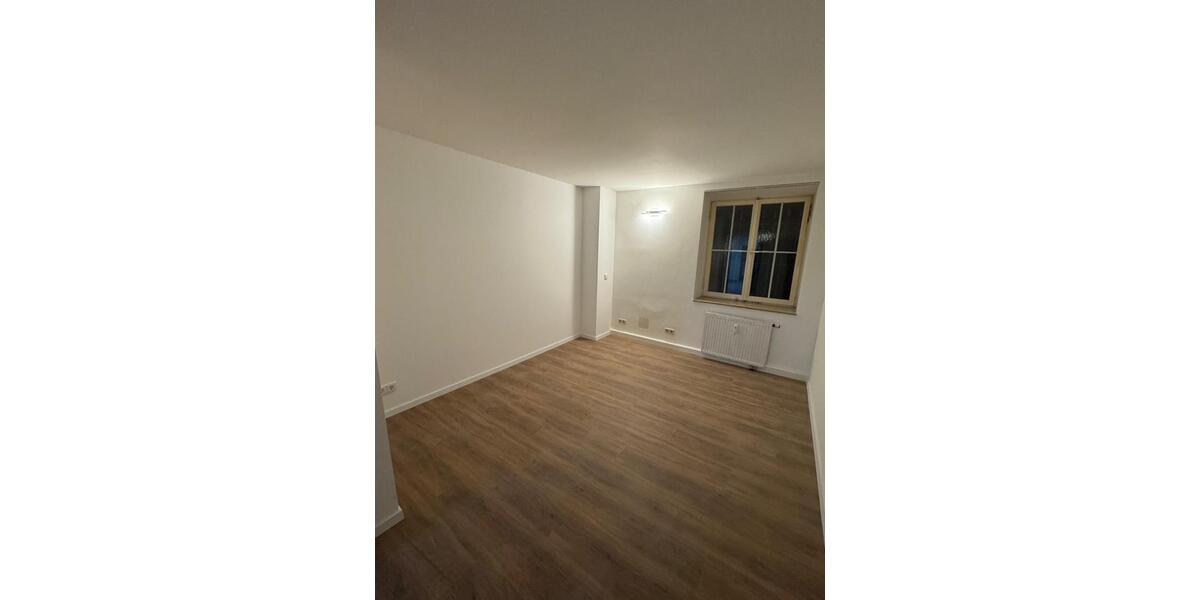 Erdgeschoßwohnung Stuttgart Lehen - 1 Zimmer, 15 m&sup2;, 550&euro; | Angebot:25725063