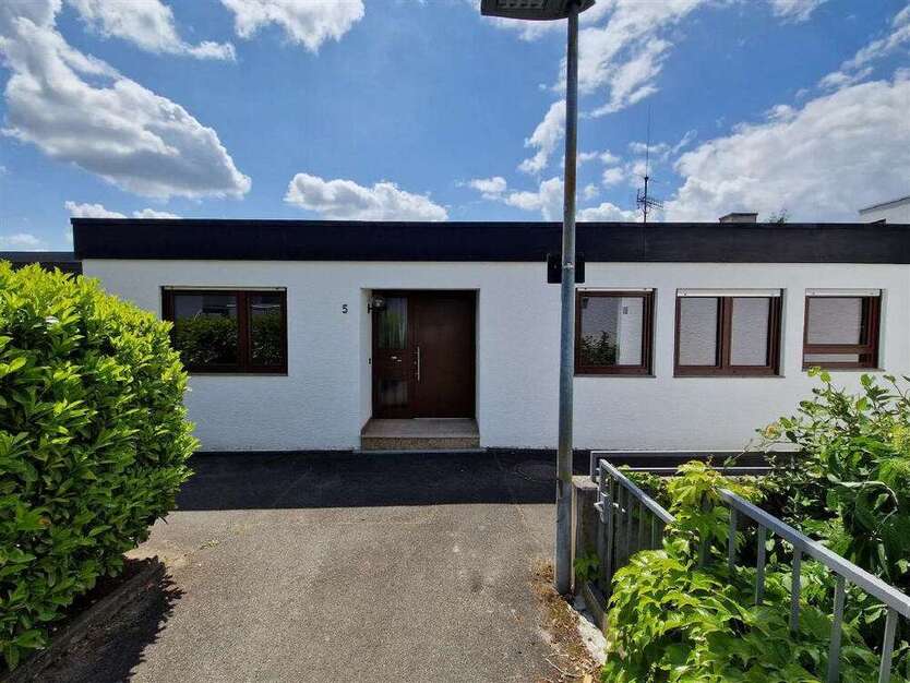 Haus zum Kaufen in Waiblingen 585.000 € 190 m²