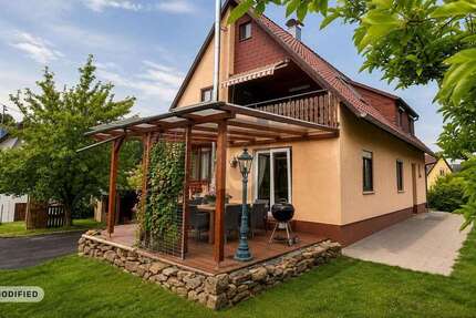 Haus Reutlingen Reutlingen-Betzingen - 6 Zimmer, 159 m&sup2;, 370.000&euro; | Angebot:27668918
