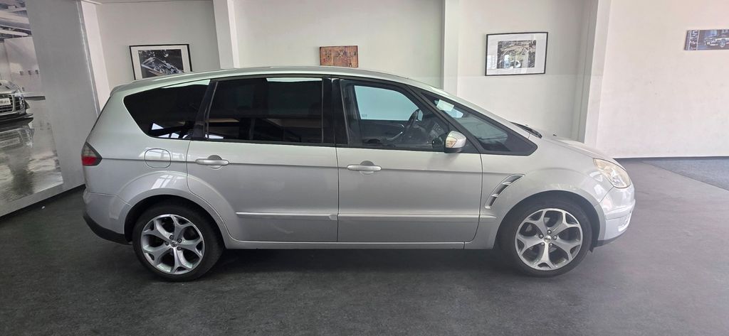 Ford S-Max 228.000 km 2.490 &euro; Asperg/Ludwigsburg bei Stuttgart 71679