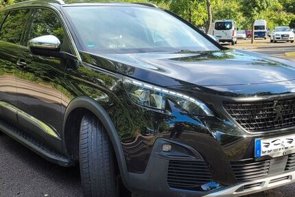 Peugeot 5008 102.000 km 21.800 &euro; sindelfingen 71067