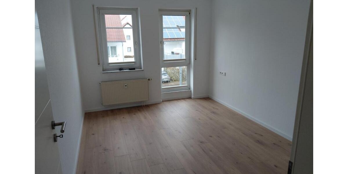 Etagenwohnung Sindelfingen Darmsheim - 2 Zimmer, 50 m&sup2;, 1.100&euro; | Angebot:24350437
