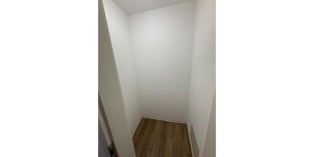 Etagenwohnung Böblingen Dagersheim - 1 Zimmer, 35 m&sup2;, 850&euro; | Angebot:27584713