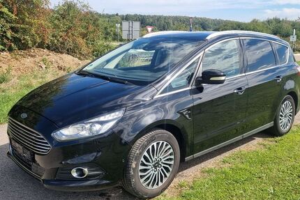 Ford S-Max 119.990 km 9.999 &euro; Leonberg Gebersheim 71229