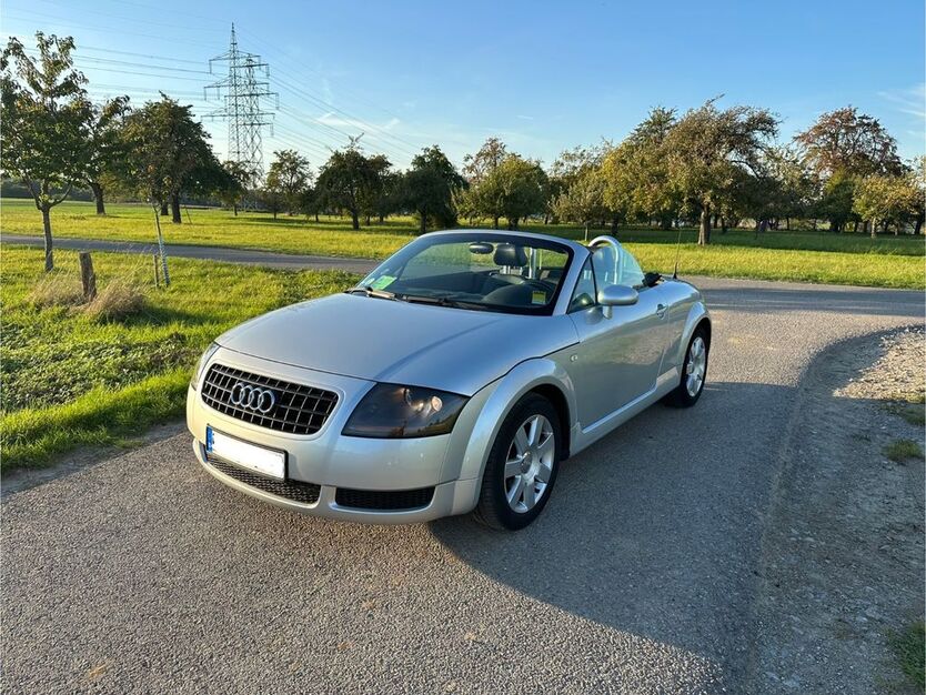 Audi TT 136.600 km 6.300 € Stuttgart 70193