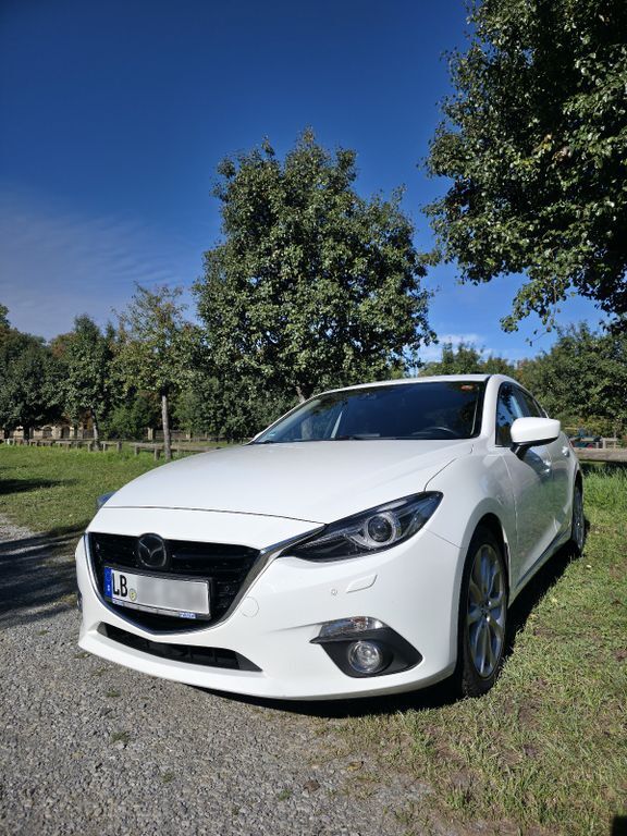 Mazda 3 163.790 km 9.500 € Ludwigsburg 71642