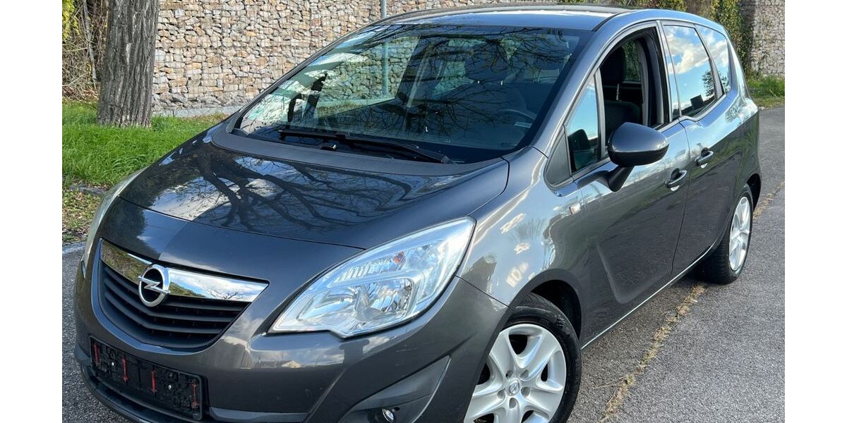 Opel Meriva 181.000 km 1.699 € Ehningen bei Böblingen 71139