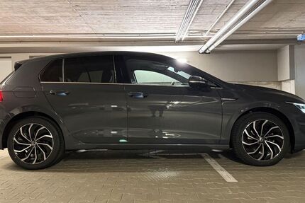 VW Golf 85.000 km 21.500 &euro; Leinfelden-Echterdingen 70771