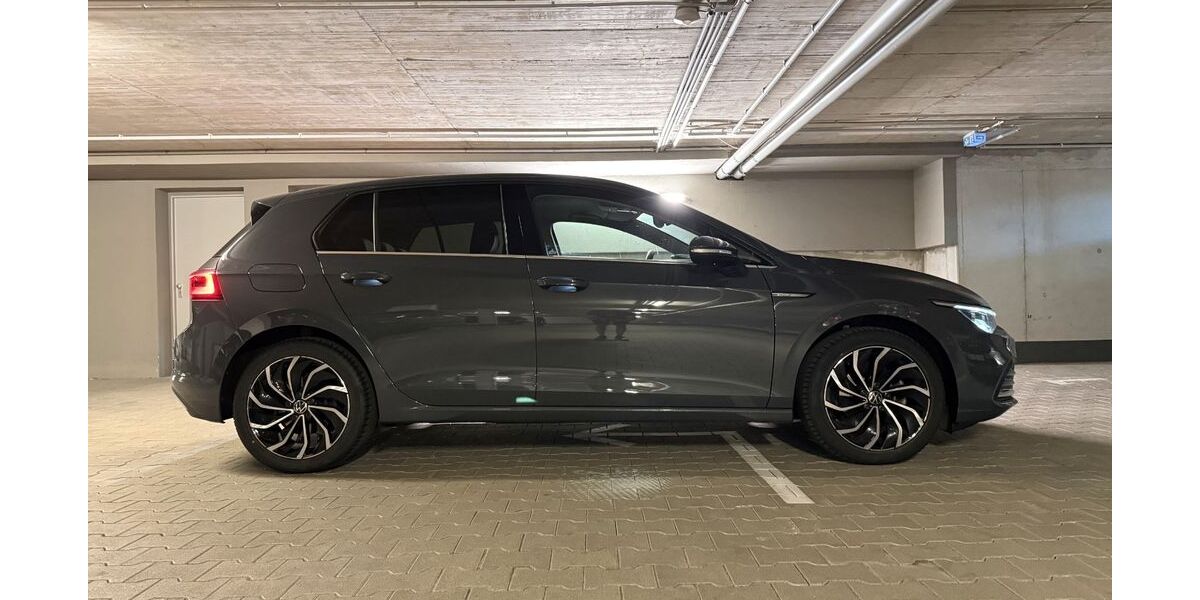 VW Golf 85.000 km 21.500 &euro; Leinfelden-Echterdingen 70771