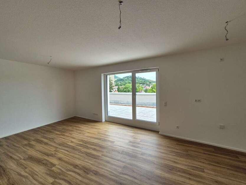 Wohnung zum Mieten in Reutlingen 1.368,38 € 105.26 m²