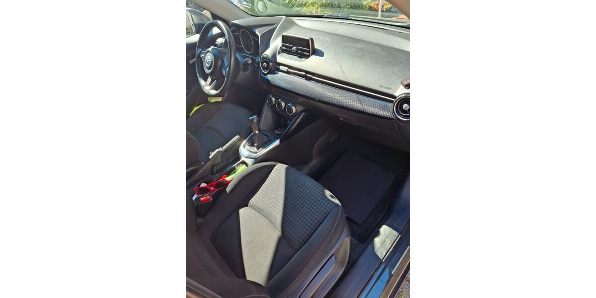 Mazda 2 25.000 km 14.000 &euro; Kiebingen 72108
