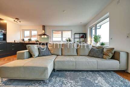 Wohnung Schönaich - 3 Zimmer, 90 m&sup2;, 1.880&euro; | Angebot:25919418