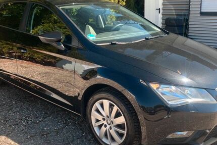 Seat Leon 112.985 km 8.490 &euro; Sindelfingen 71065