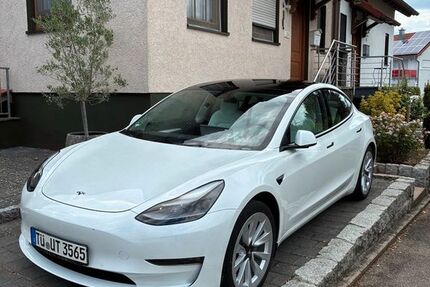 Tesla Model 3 40.000 km 29.000 &euro; Rottenburg 72108