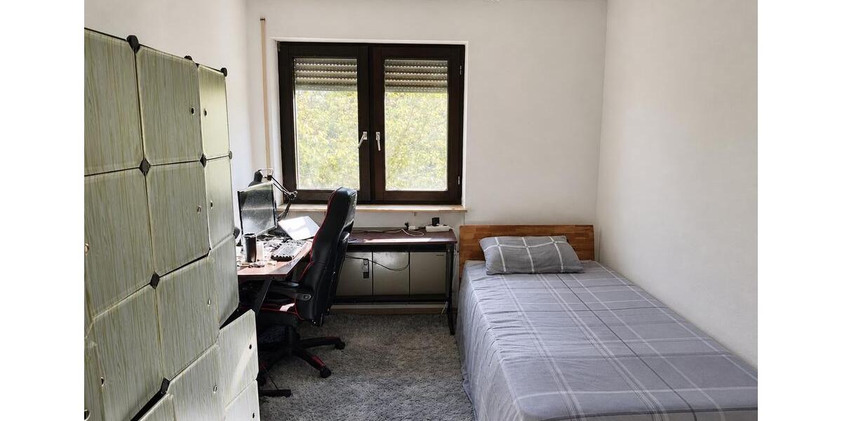 Etagenwohnung Tübingen Schönblick / Winkelwiese - 11 Zimmer, 104 m&sup2;, 350&euro; | Angebot:26398171