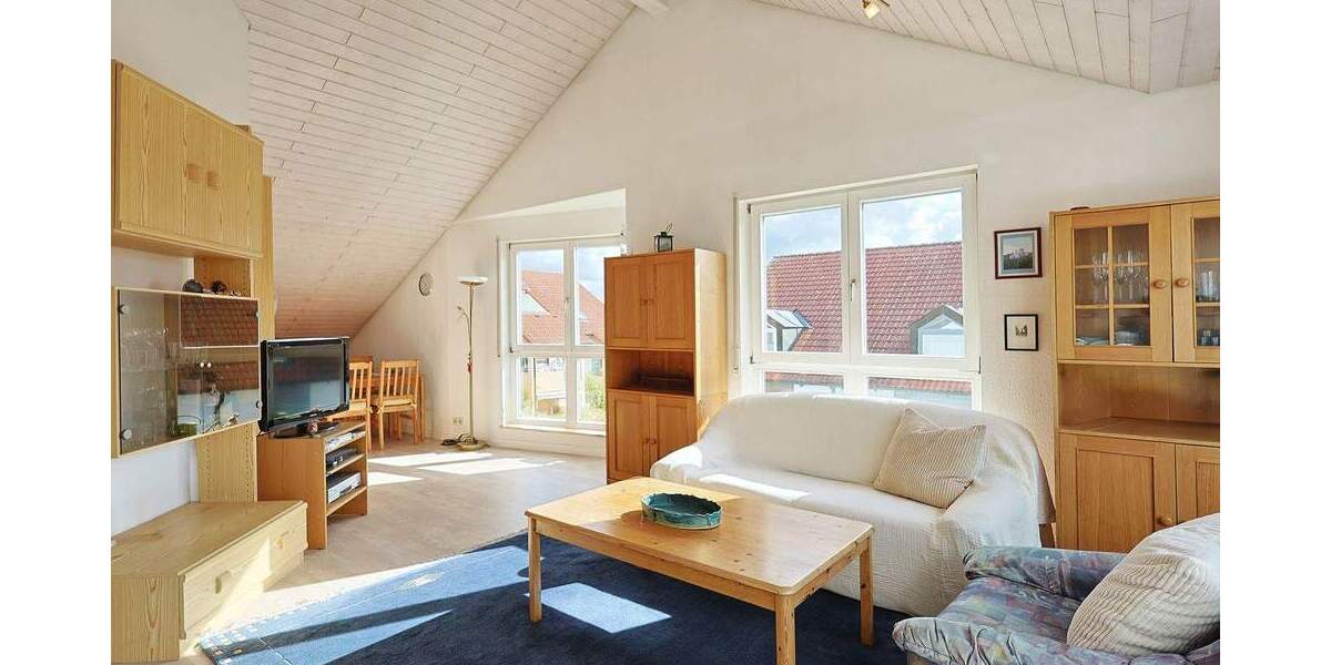 Helle Wohlfühlwohnung mit hohen Decken und einer tollen Aufteilung 4 zimmer