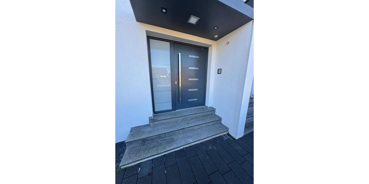 Etagenwohnung Gerlingen - 3 Zimmer, 71 m&sup2;, 1.350&euro; | Angebot:26438231