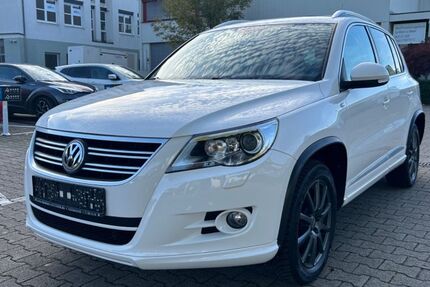 VW Tiguan 72.000 km 11.900 € Reutlingen 72766