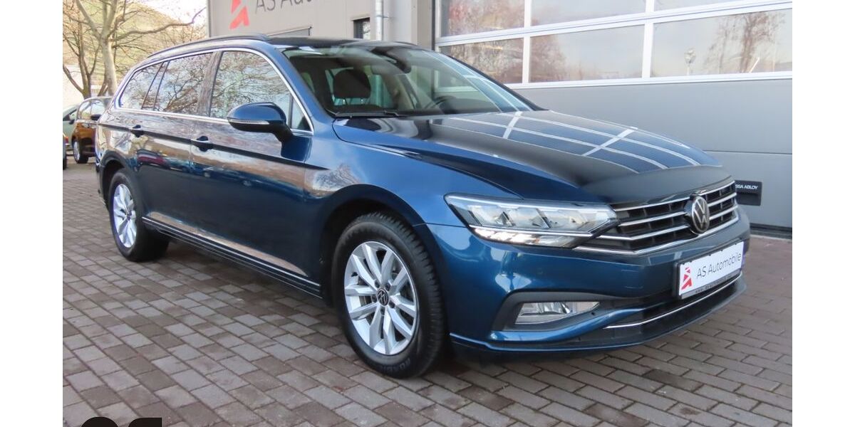 VW Passat 99.000 km 25.467 € Stuttgart 70329