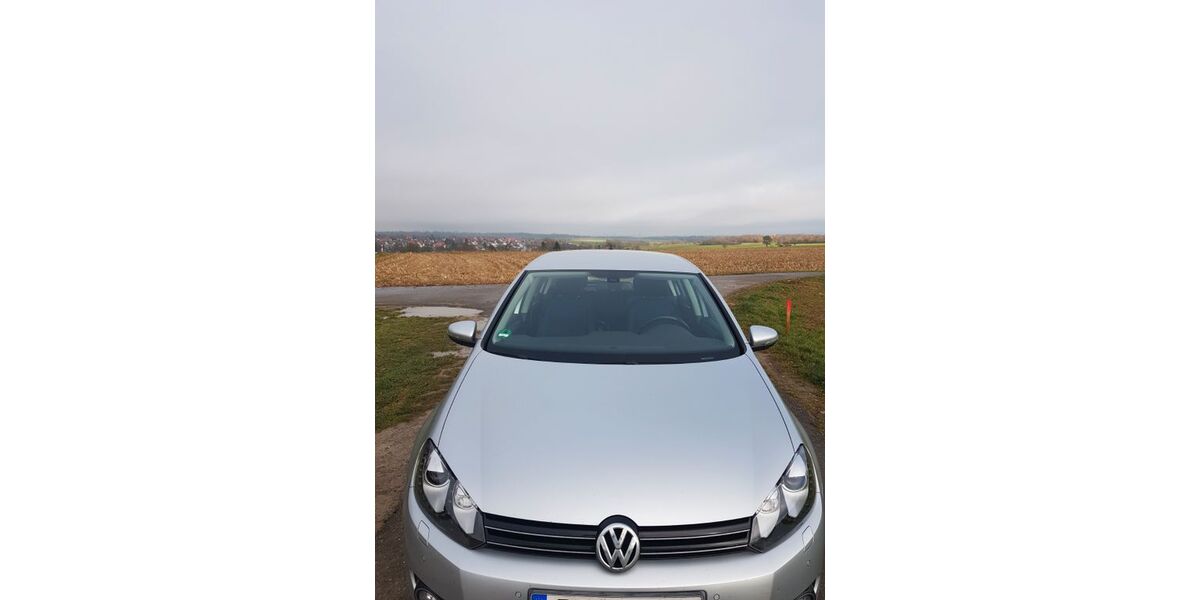VW Golf 62.930 km 8.900 &euro; Korntal-Münchingen 70825