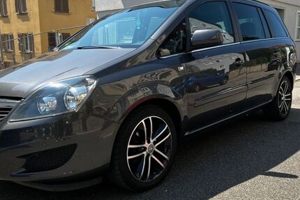 Opel Zafira 93.000 km 6.300 &euro; Stuttgart 70327