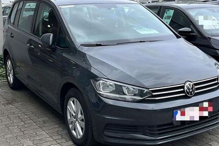 VW Touran 145.000 km 19.880 &euro; Pforzheim 75177