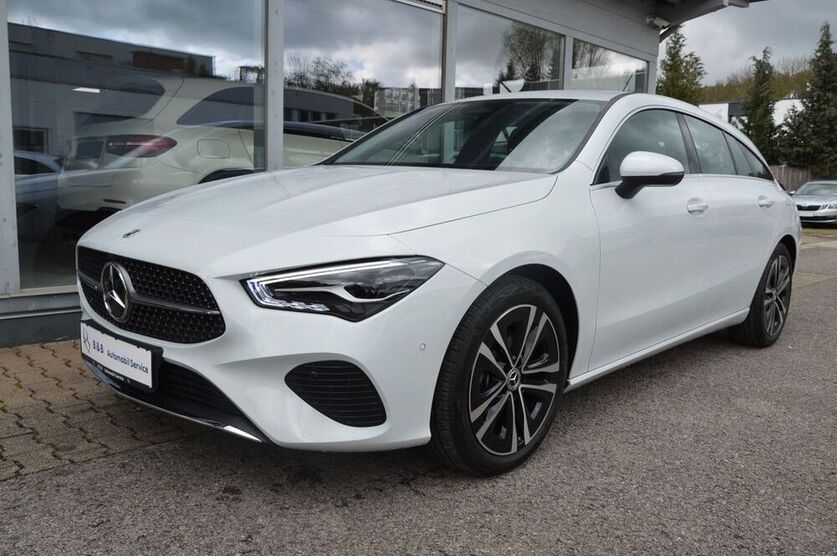 CLA 180 Shooting Brake