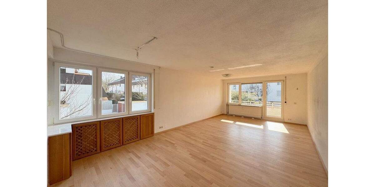 Etagenwohnung Ludwigsburg Eglosheim - 3 Zimmer, 84 m&sup2;, 289.000&euro; | Angebot:24452586
