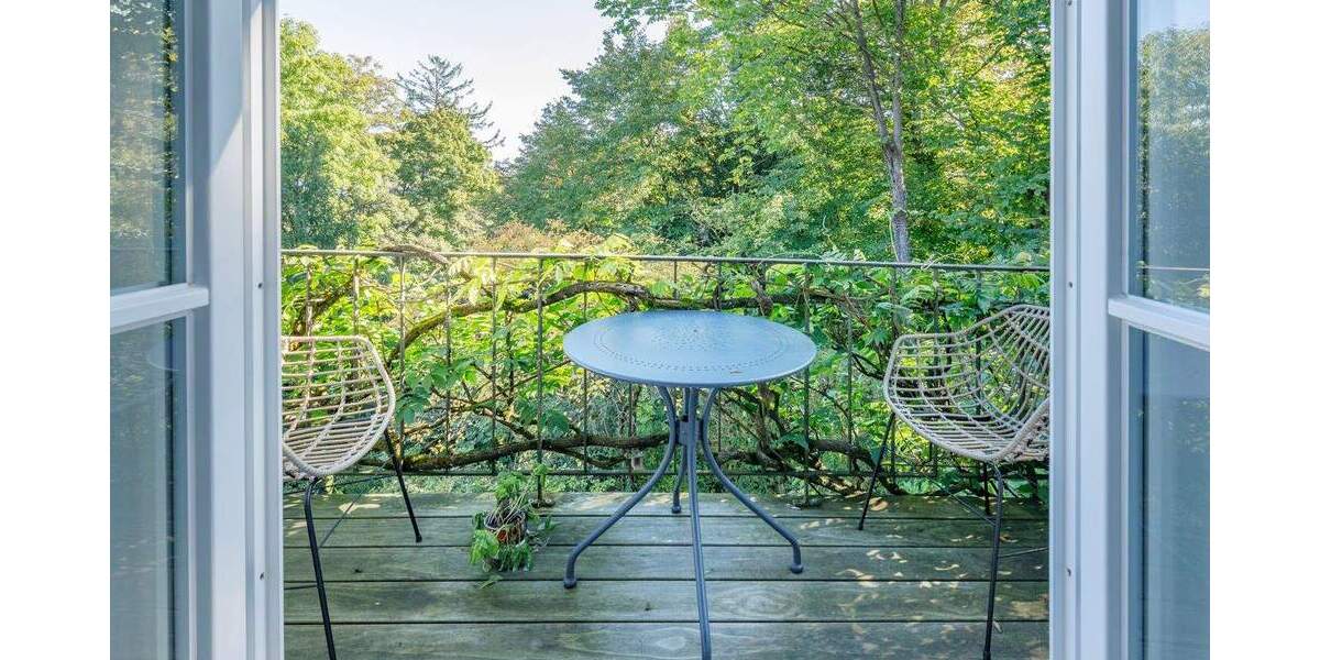 Doppelhaushälfte Stuttgart West - 8 Zimmer, 270 m&sup2;, 2.490.000&euro; | Angebot:23854968