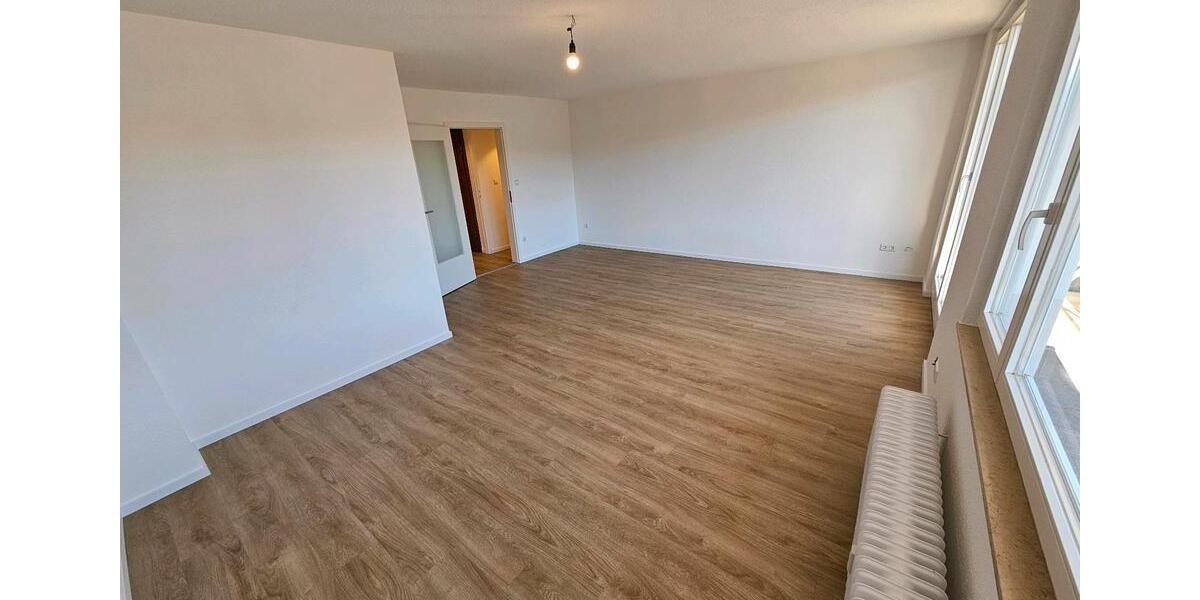 Etagenwohnung Pforzheim Eutingen - 4 Zimmer, 120 m&sup2;, 1.550&euro; | Angebot:24431620
