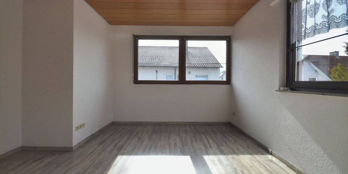 Einfamilienhaus Leonberg Eltingen - 5 Zimmer, 120 m&sup2;, 578.000&euro; | Angebot:25929394