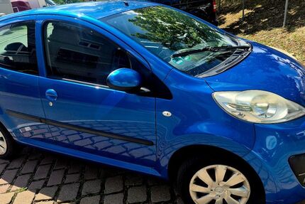 Peugeot 107 134.200 km 2.750 &euro; Filderstadt 70794