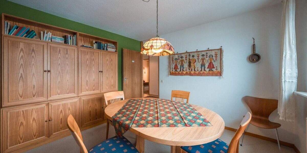 Etagenwohnung Fellbach - 3 Zimmer, 89 m&sup2;, 239.000&euro; | Angebot:25744952