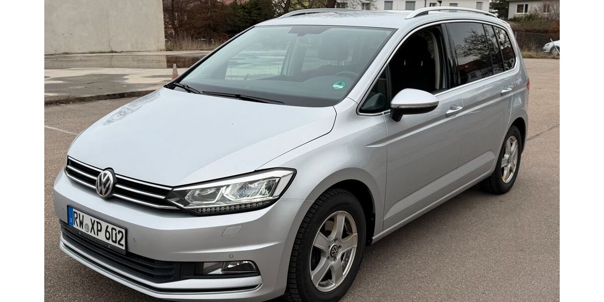 VW Touran 205.880 km 12.390 &euro; Ostfildern 73760