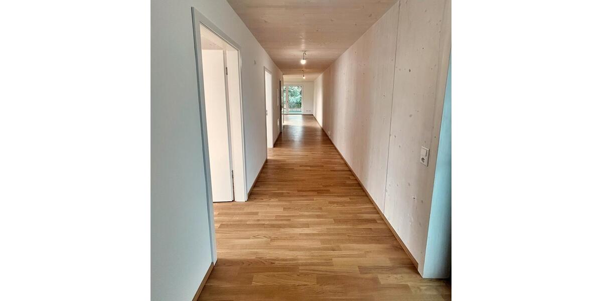 Etagenwohnung Tübingen Lustnau - 3 Zimmer, 70 m&sup2;, 1.245&euro; | Angebot:26179694