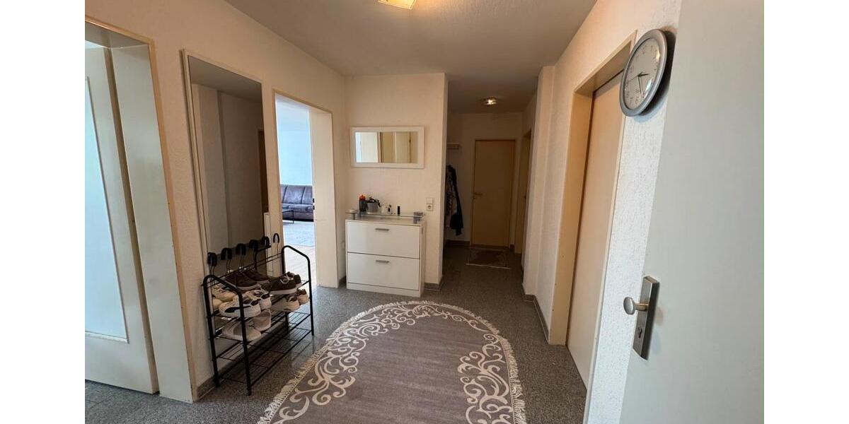 Etagenwohnung Sindelfingen Sindelfingen (Stadt) - 3.5 Zimmer, 78 m&sup2;, 315.000&euro; | Angebot:26889121