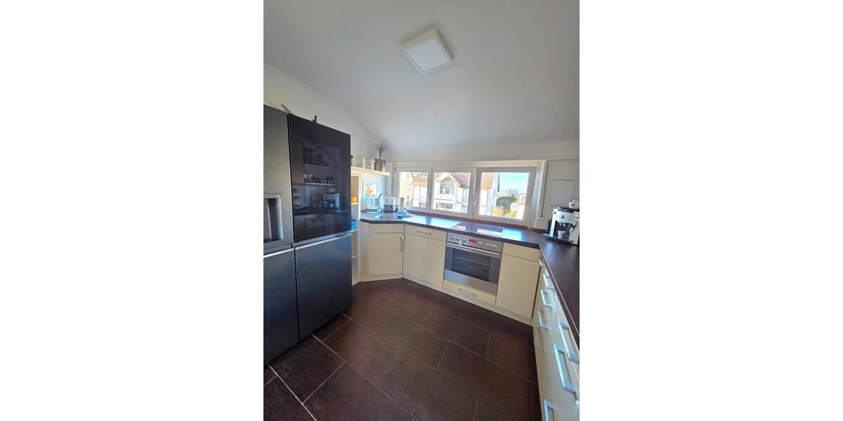 Dachgeschoßwohnung Stuttgart Neuwirtshaus - 3.5 Zimmer, 86 m&sup2;, 399.000&euro; | Angebot:26052030