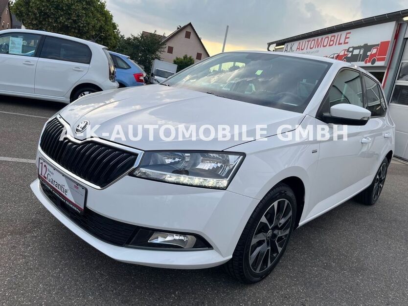 Skoda Fabia 66.305 km 12.999 € Deizisau 73779