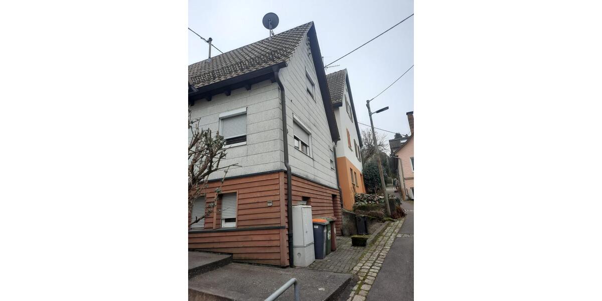 Einfamilienhaus Stuttgart Hedelfingen - 4 Zimmer, 60 m&sup2;, 1.300&euro; | Angebot:24665432