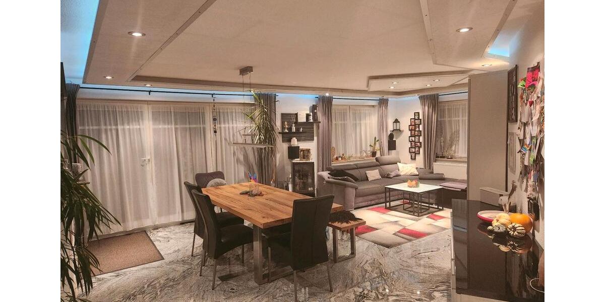 Erdgeschoßwohnung Bad Liebenzell - 4 Zimmer, 105 m&sup2;, 350.000&euro; | Angebot:24764314