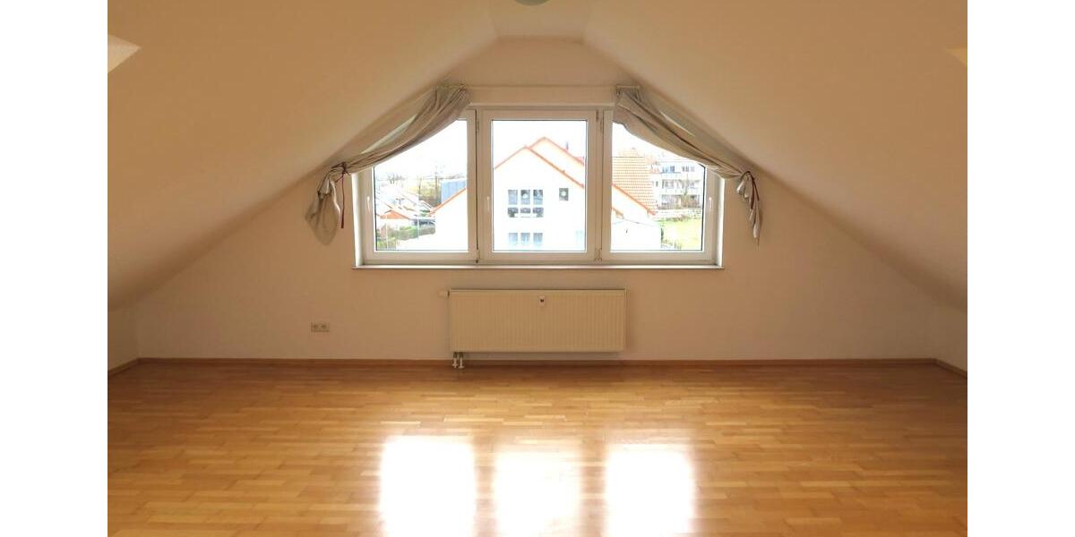 Maisonettenwohnung Schwieberdingen - 4.5 Zimmer, 130 m&sup2;, 1.350&euro; | Angebot:26311621