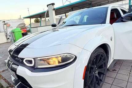 Dodge Charger 87.000 km 28.000 € Pforzheim 75177