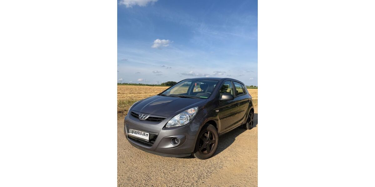 Hyundai i20 105.000 km 3.500 &euro; Fellbach 70736