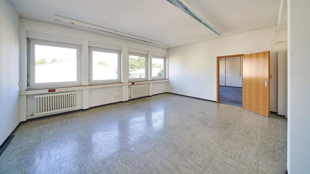 Gewerbeobjekt Ludwigsburg / Neckarweihingen Neckarweihingen - 7.425&euro; | Angebot:25697219