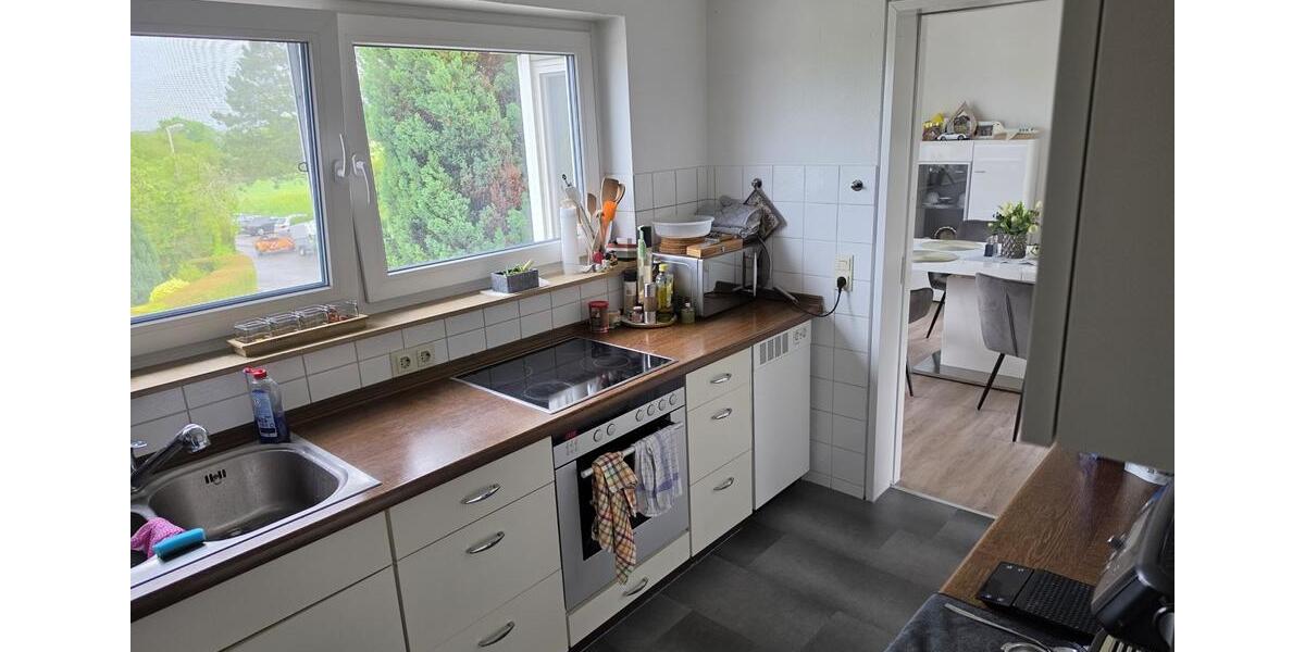 Etagenwohnung Freiberg am Neckar - 3.5 Zimmer, 105 m&sup2;, 1.200&euro; | Angebot:26462108