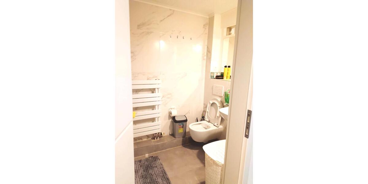 Doppelhaushälfte Nürtingen - 13 Zimmer, 210 m&sup2;, 430.000&euro; | Angebot:26990311