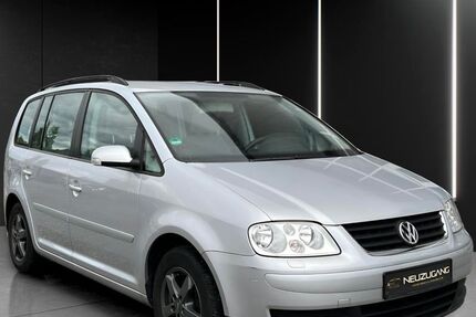 VW Touran 91.000 km 5.500 € Gäufelden 71126
