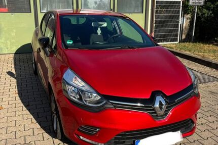 Renault Clio 130.000 km 5.500 &euro; Sindelfingen 71069