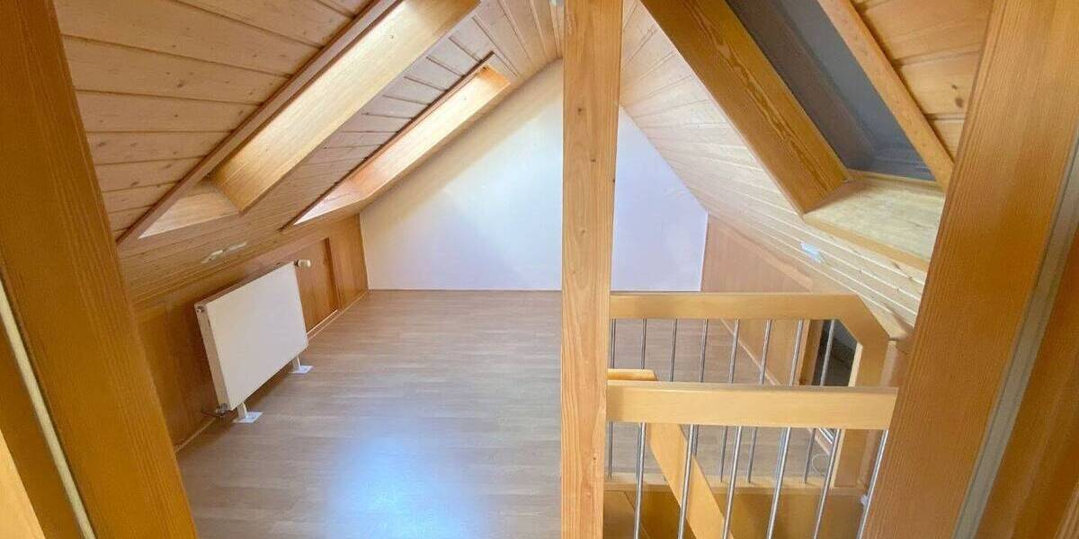 Doppelhaushälfte Stuttgart Hoffeld - 6 Zimmer, 93 m&sup2;, 649.000&euro; | Angebot:25662725